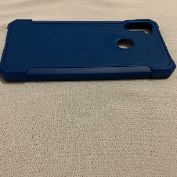 Samsung Galaxy A11 | Tuff Rugged Protective Case Metro by T-Mobile - Picture 7 of 13